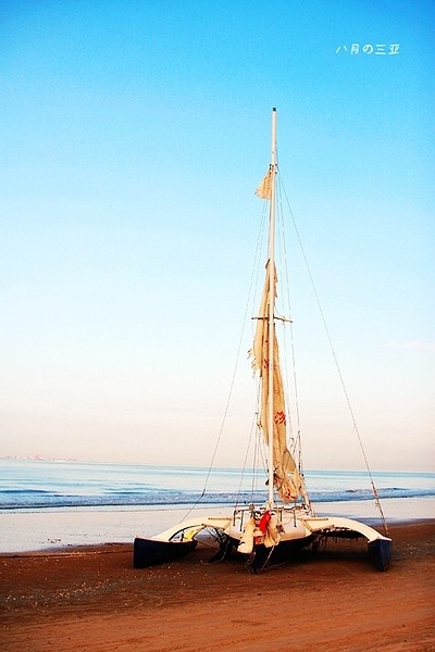 八月,三亚 - 紧握你手