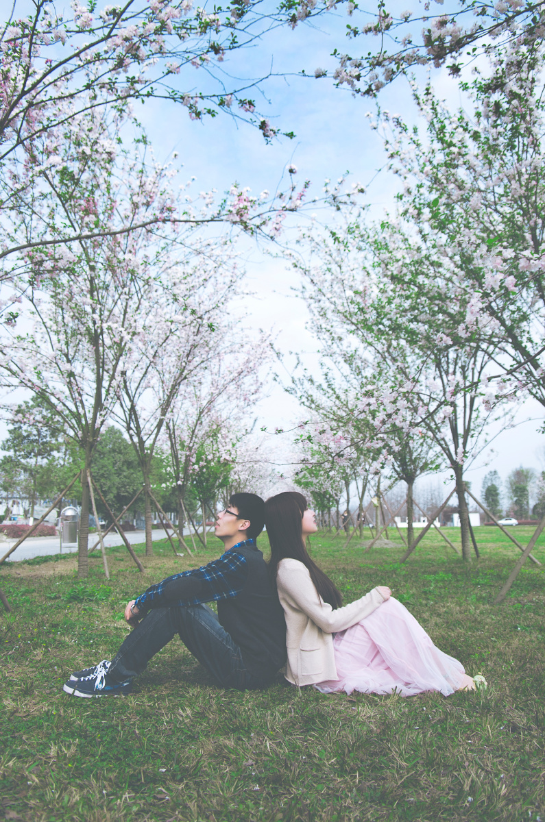 弟<em>学妹</em>的情侣照 - 《摄影旅游》5月月赛<em>主题</em>:谢