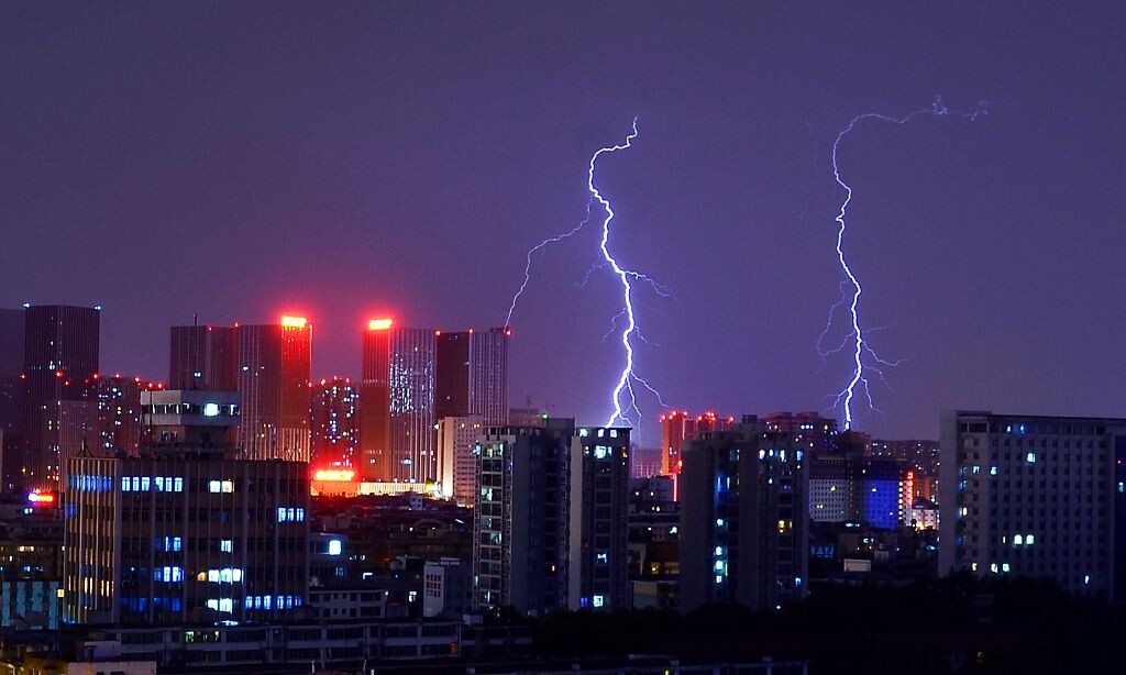滚滚唱将猜一城市名