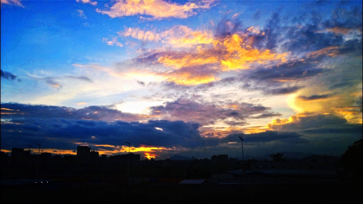 朝霞飞 - 光影, 抓拍, 手机 - 笑看风云变