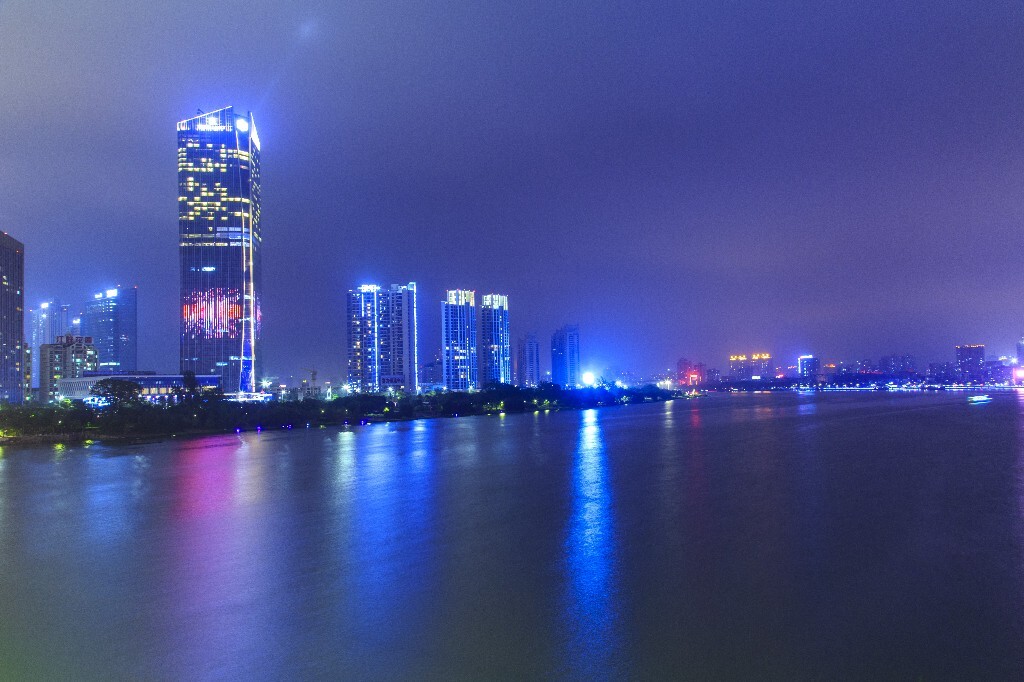 高清视频素材:城市夜景视频大全（数十万）更新_财神笔记