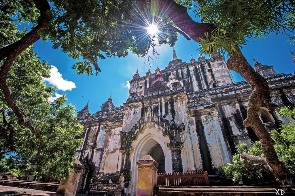 【bagan, myanmar】浦甘是片神奇的土地,在并不大的一片土地中,密密