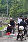 小孩卖菜