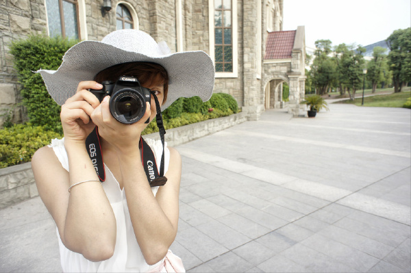 <em>女孩</em>,更<em>适合微单</em>还是单反? - 小爱003 - 图虫摄