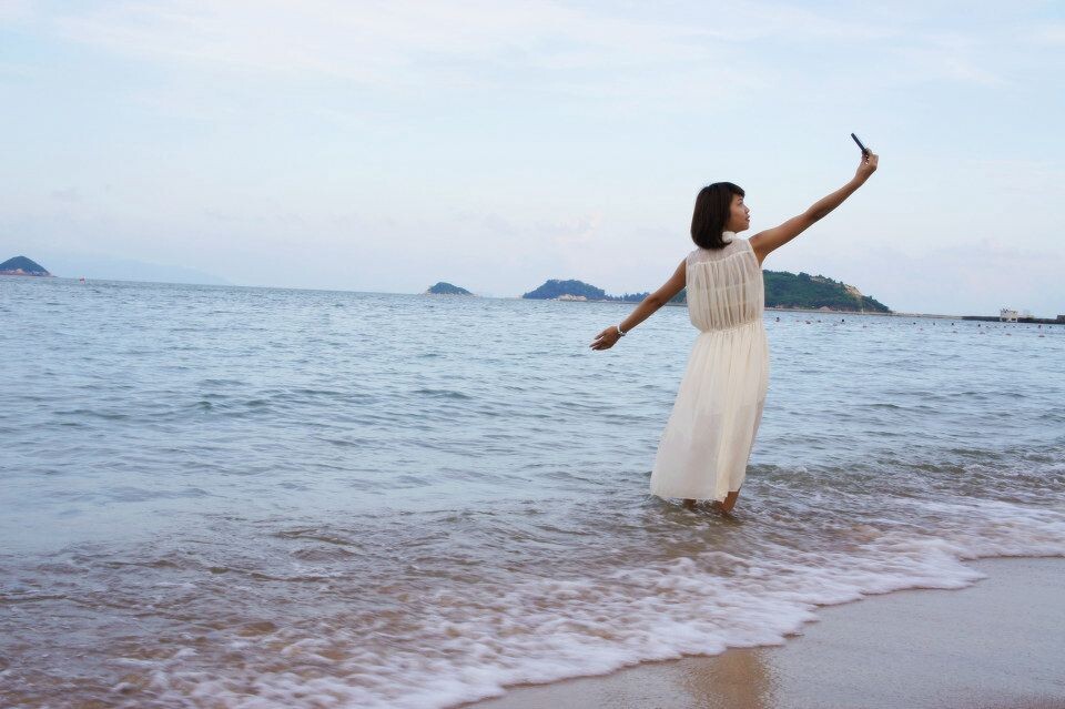 海边女孩2
