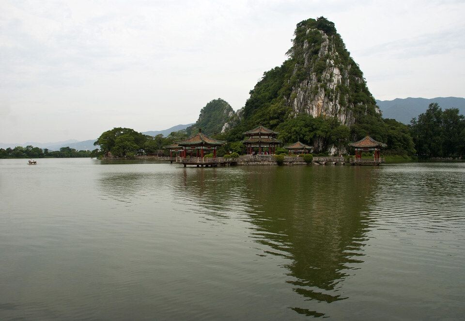 七星岩1