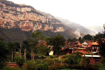 山村