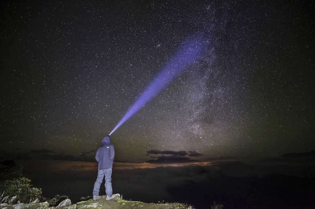 牛背山上望星空