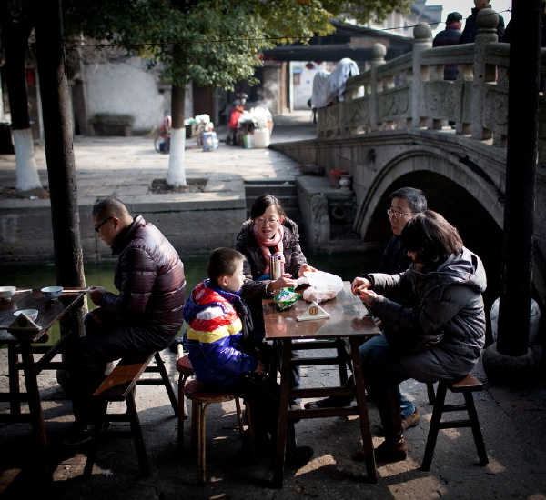 体验小镇生活