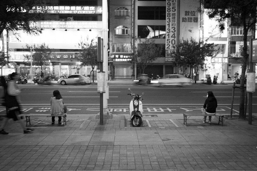 等公车