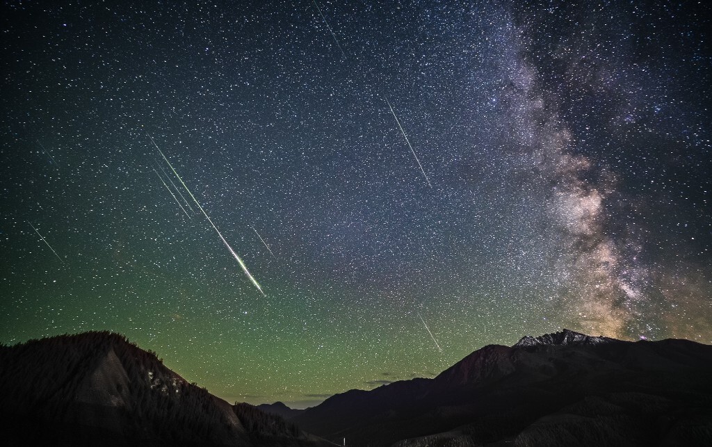 卓尔山 - 流星雨, 青海, 卓尔山, 祁连, 星空 - 于海童 - 图虫摄影网