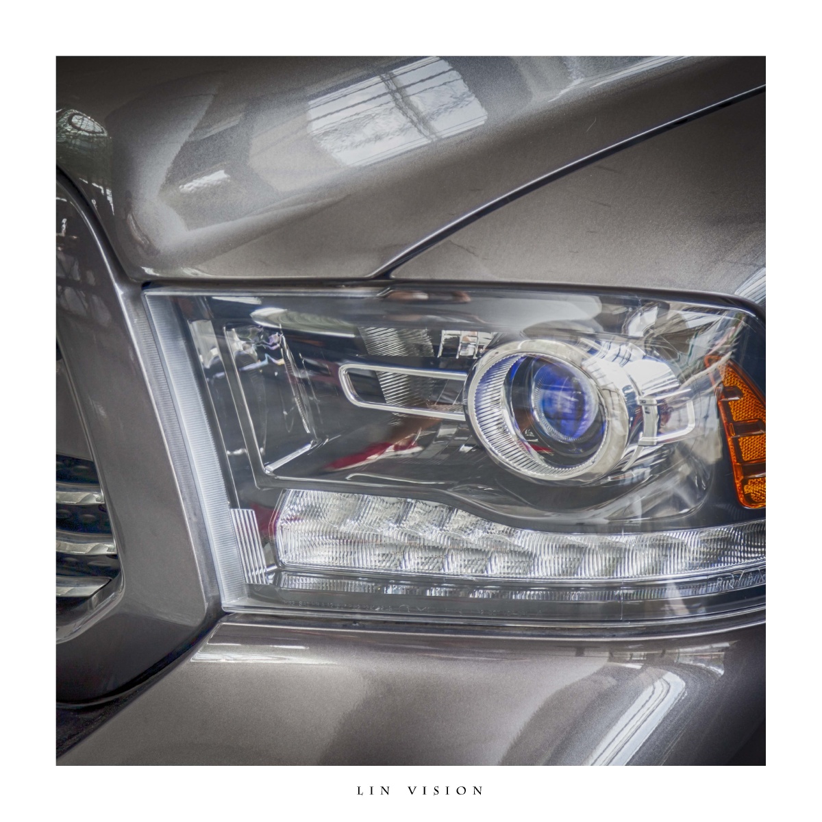 哪个男人不爱车 - 佳能, 车展, 青岛, 24mm, 城市