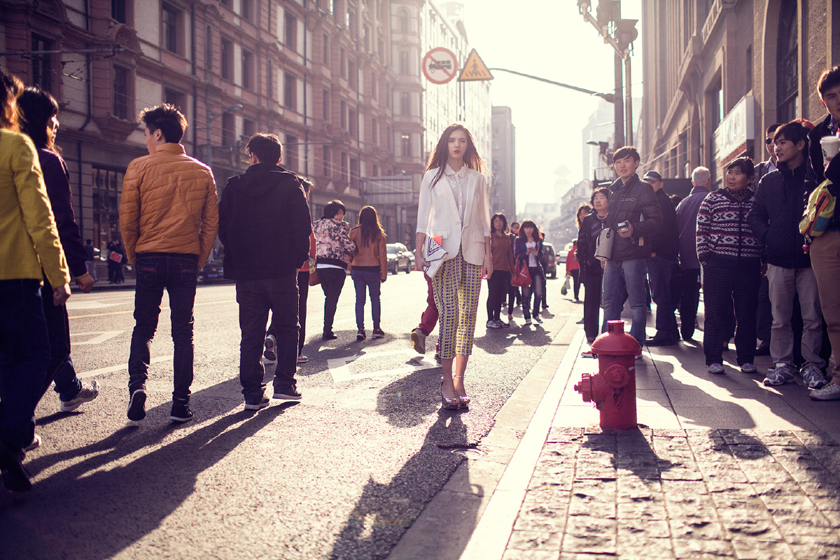 拍自己的照,让他们围观去吧