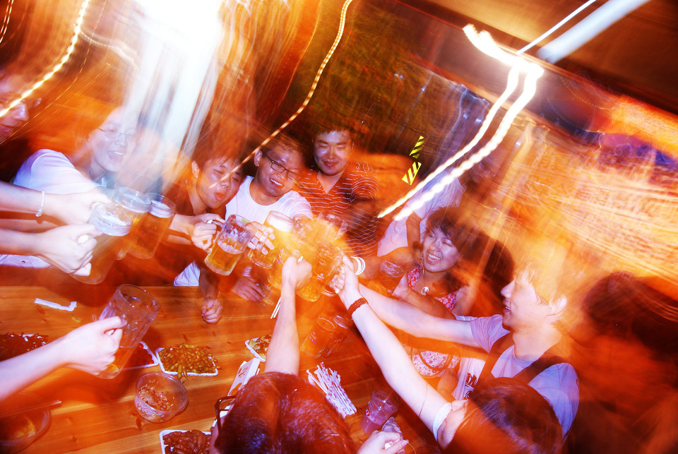 每当毕业季,就有散伙饭 marvellous发布于  09年7月11日 机身sony