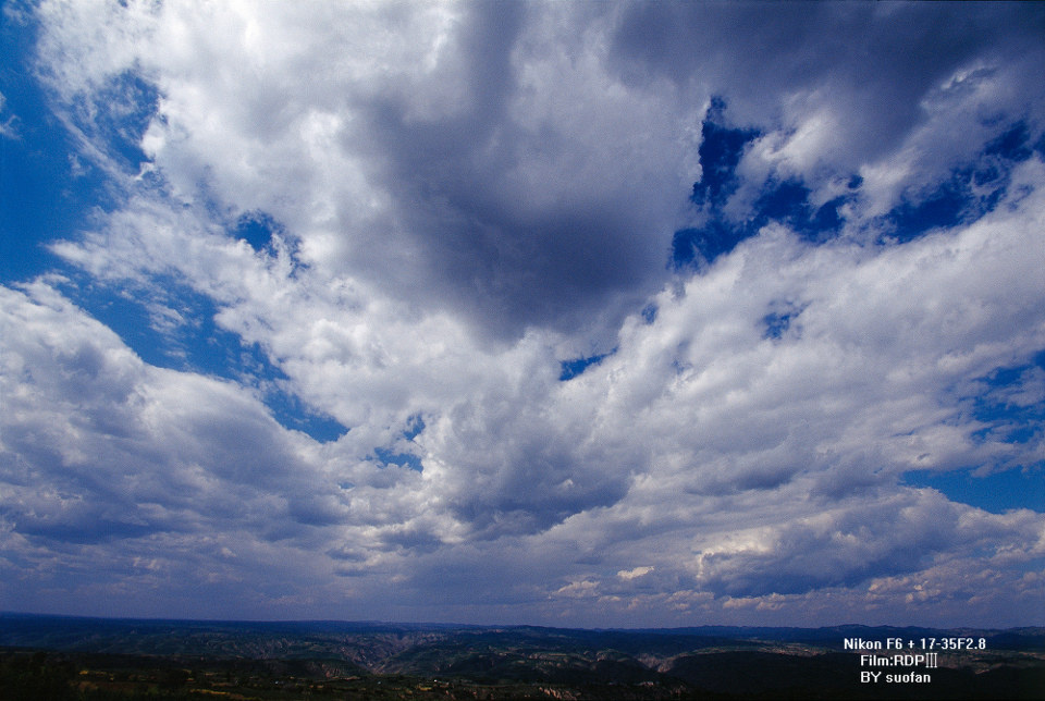行云- 黄土高原, 陕西, 蓝天, 白云 - 有意思的地方 - suofan - 图虫