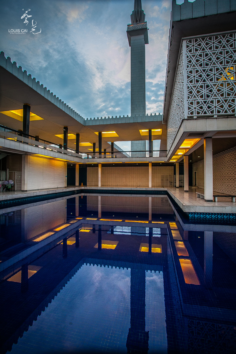 马来西亚国家清真寺中庭水景