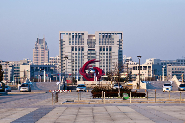 东营区政府广场