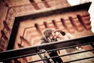 kiss in the rain.