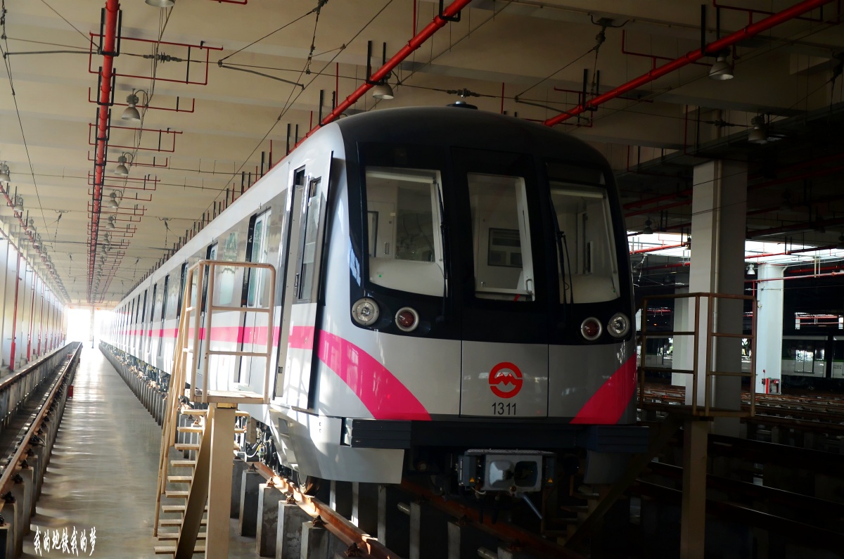 我的地铁我的梦 - 图虫摄影网