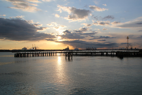 南安普敦,渡轮码头