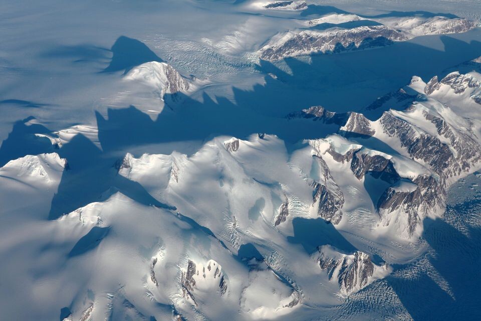 格陵兰岛的山脉1
