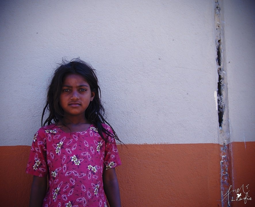 p4184185 mini 希望大家能认清楚这个小女孩,这是通往泰米尔路上一个