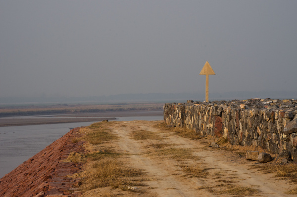 开封的地上悬河柳园口