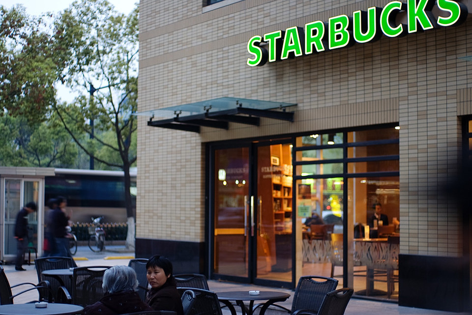 星巴克门口2