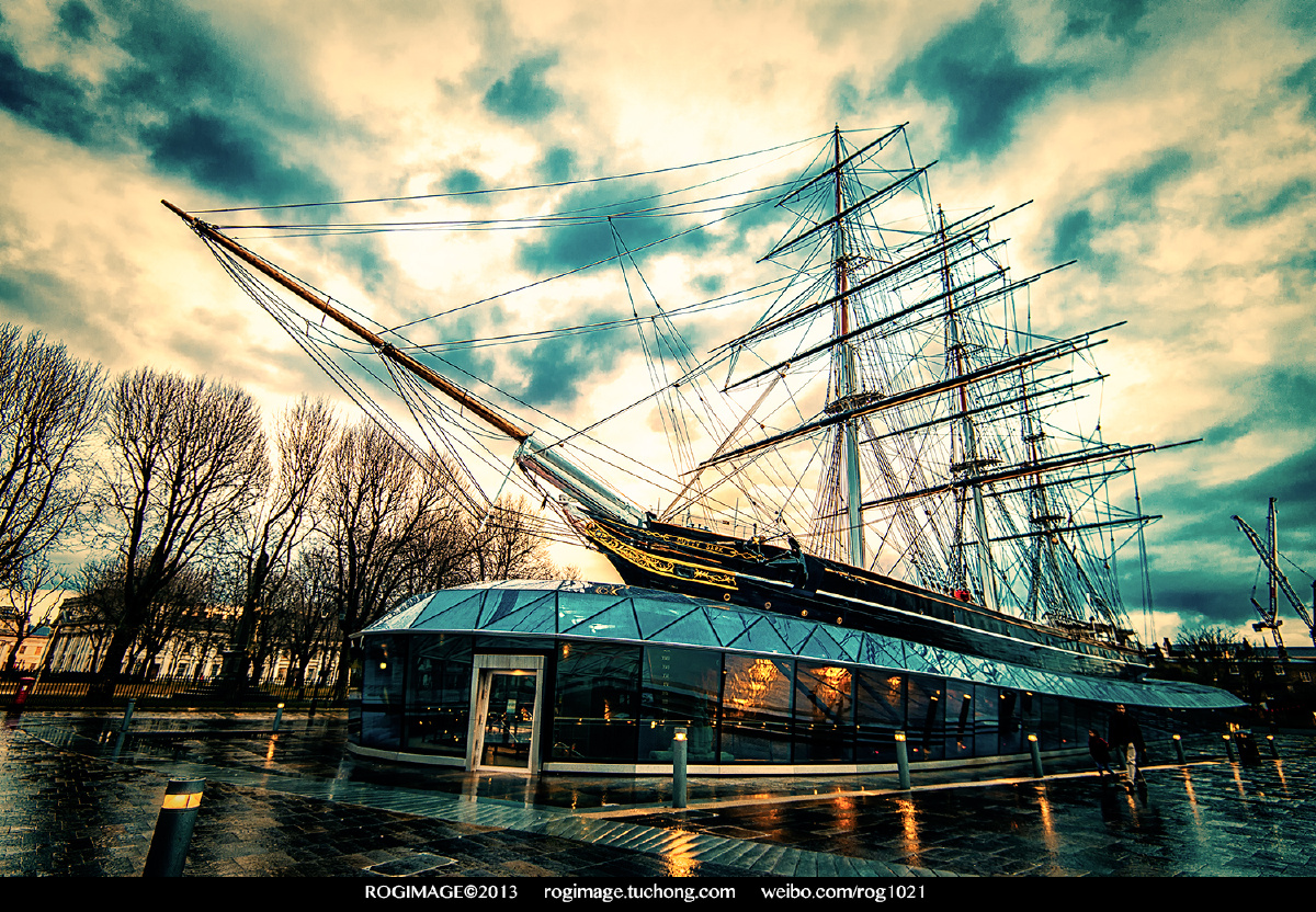 上岸后便会见到於 1869 年下水的快速帆船 cutty sark 号