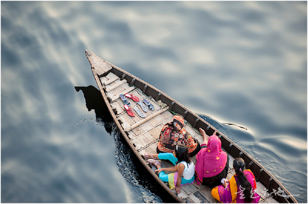 布里冈加河上的摆渡船 - 孟加拉国, 达卡, 旅行, 摄影 - 走过大地 - 