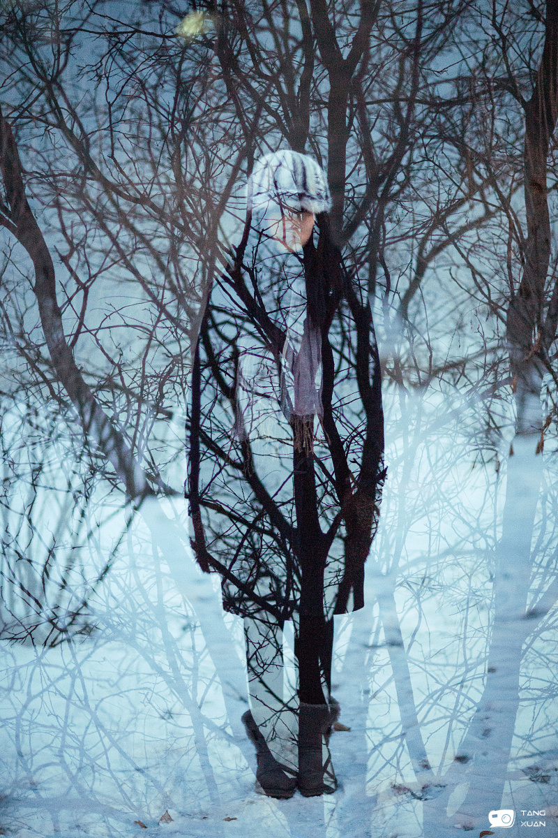 《里外郑吒》——人是存在双面性的,画面中想要表达一种人性双面的