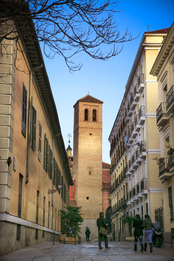 madrid - 大红不是小红帽 - 图虫摄影网