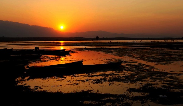 云南蒙自长桥海