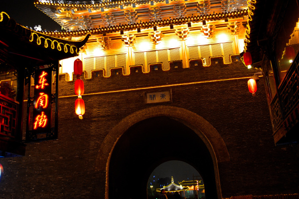扬州东关街 东门