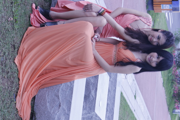 51外拍---姐妹组合