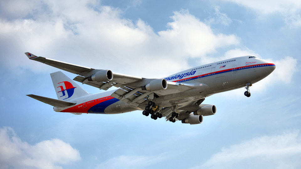 马来西亚航空波音747400拍摄于伦敦希思罗国际机场