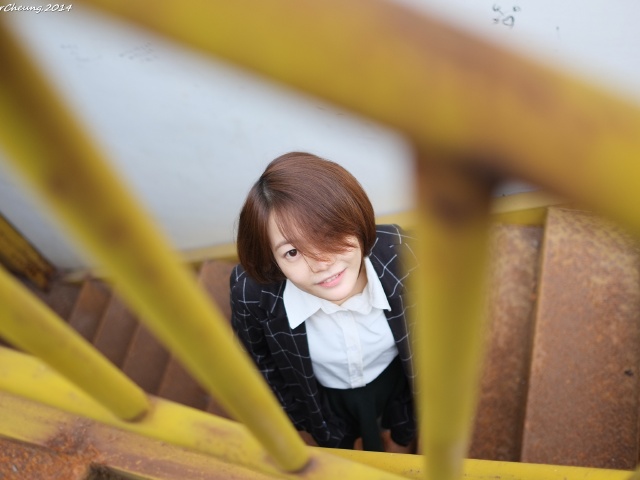 "女孩"标签的图博