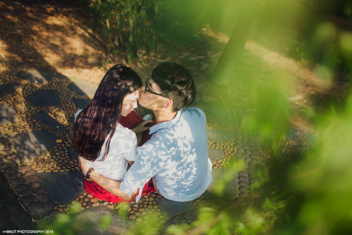 【教程】— 哄女友大招,教你如何自拍美美的情侣照