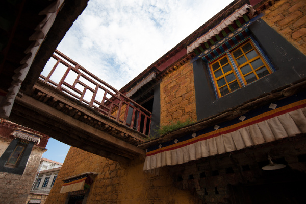 那曲孝登寺东神山