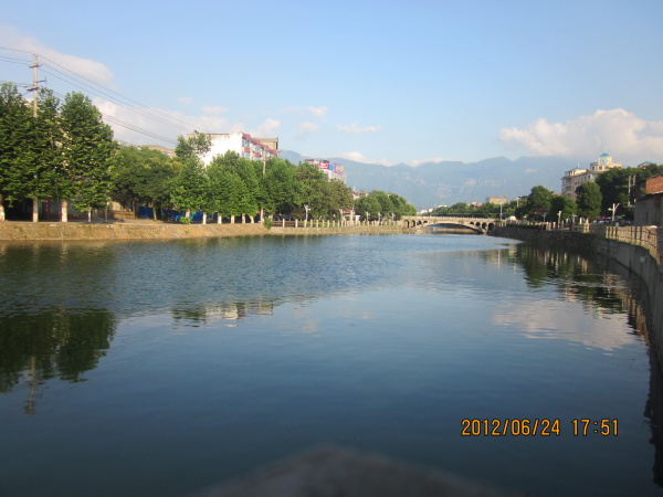 沙河远观庐山 拍摄地:江西省九江县沙河街镇