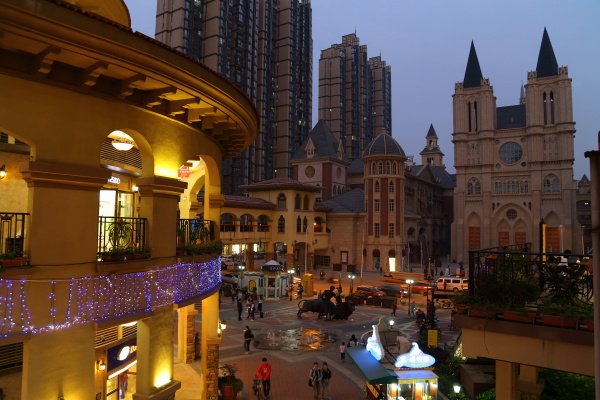 武汉光谷西班牙风情街随拍 6d 24-105