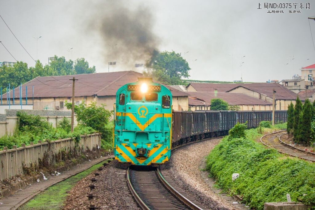 宁芜铁路--穿城而过的风景线 - 铁路 - ND5-0342 - 图虫摄影网