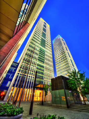 大连国际金融中心2张