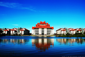 "漳校"标签的图博