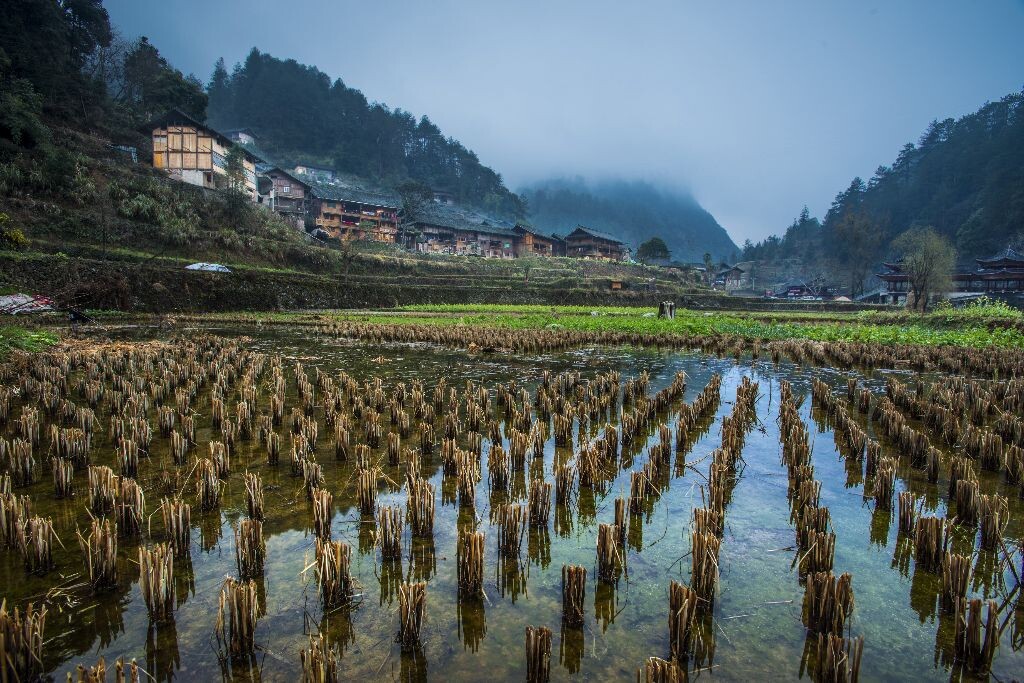 远眺上寨村