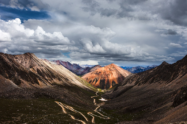 海拔五千米上的西藏风光